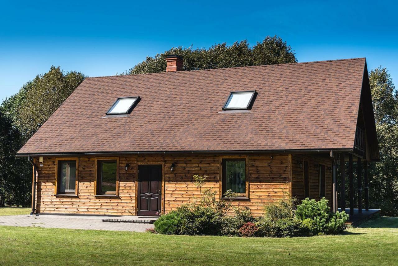 Lakeside House 